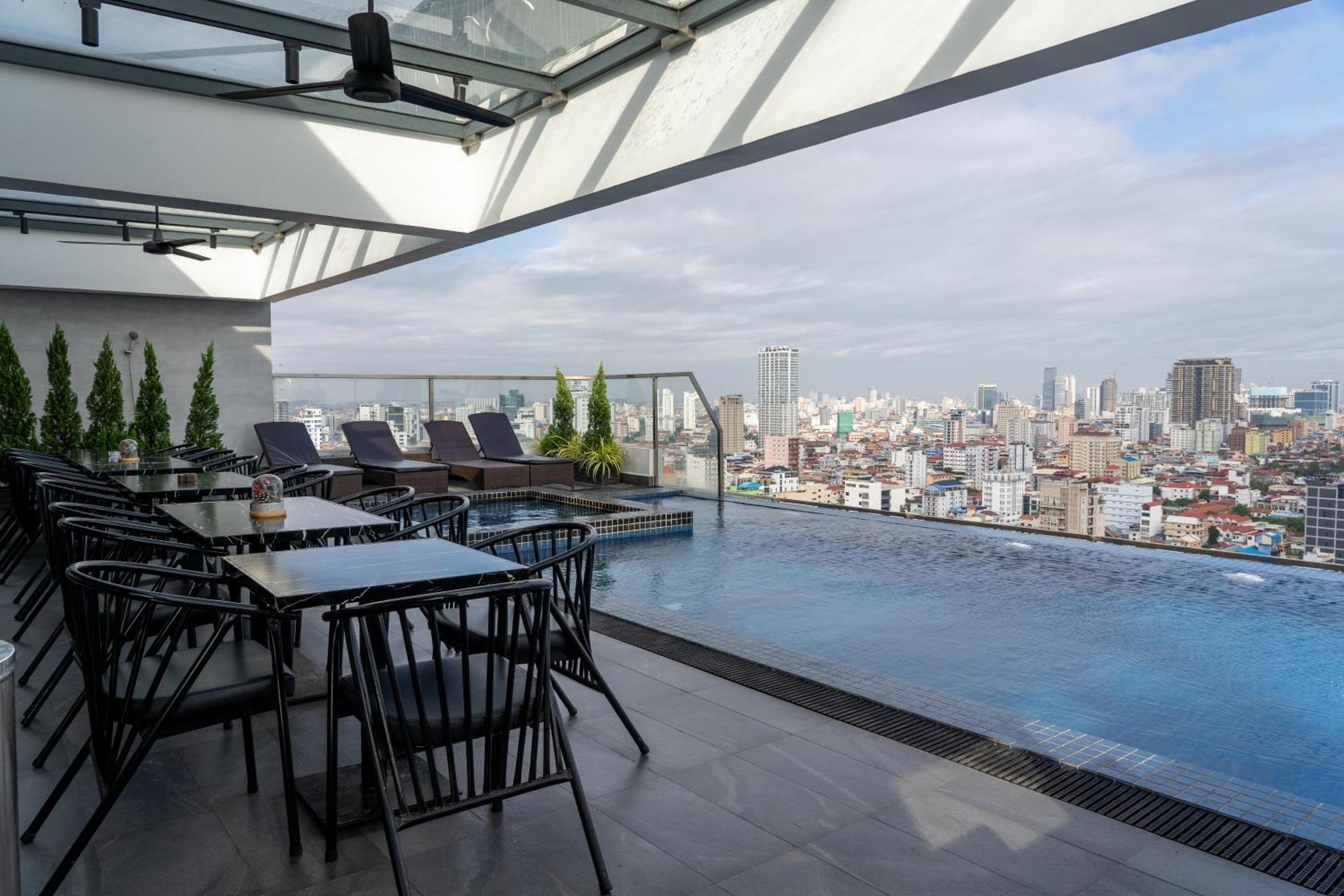 Parc21 Luxury Boutique Hotel Phnom Penh Eksteriør billede
